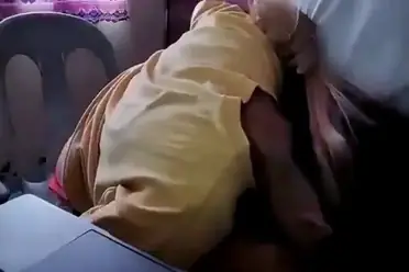 Anak SMA Terciduk Mesum Di Rumah Kosong
